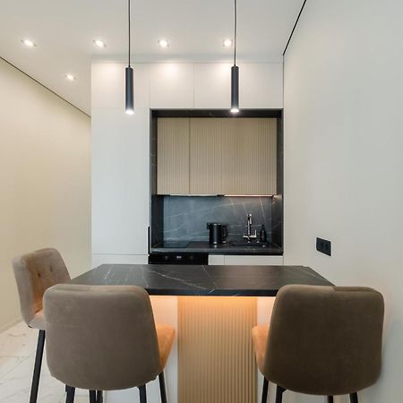 Petrovdom Apartments 68A-68B-305A-305B-280A-280B-265A-265B In Smart Rc Manhattan, Beresteiskyi 11 Kyiv Exterior photo